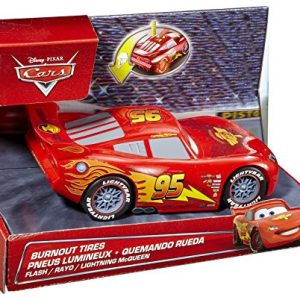 COCHE RAYO MCQUEEN QUEMANDO RUEDA CGK27