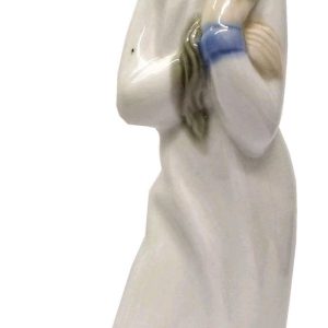 FIGURA DE PORCELANA DE DAMA O NIÑA. SURTIDAS.