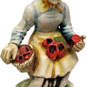 FIGURA DE VIEJITA CON FRUTA DE 17CM.