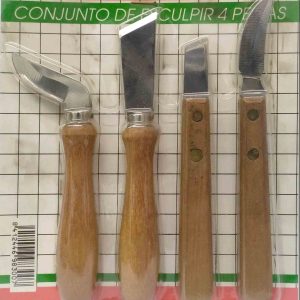 JUEGO DE TALLAR DE 4 PIEZAS.