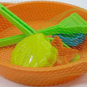 JUEGO DE PLAYA CON TAMIZADOR DE ARENA, RASTRILLO, PALA Y 3 MOLDES