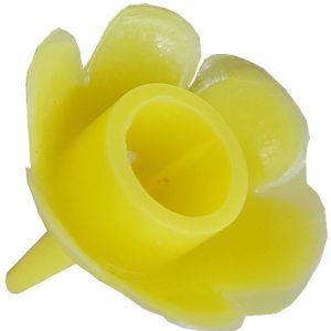 PORTAVELAS DE CUMPLEAÑOS DE PLASTICO EN FORMA DE FLOR.