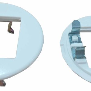 PLACA SUPLEMENTO DE 1 ELEMENTO DE SIMON SERIE 32 REDONDA Ø 5,80CM. CON APERTURA CENTRAL CUADRADA. FOTO DE AMBAS CARAS. PRECIO POR UNIDAD.